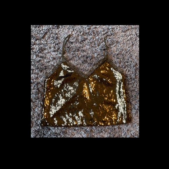 F21 Black sequin crop top - Picture 4 of 5